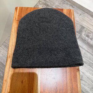 Uniqlo Wool Beanie Dark Gray One Size NWOT
